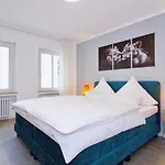 Lägenhet Room4you Kamp - Altstadt - 2 - 1 Bis 8 Gaeste - Parkplatz Auf Anfrage Paderborn